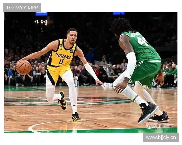 马克西全场表现惊艳30分钟内17投10中砍下27分4篮板7助攻 马克西全场表现惊艳30分钟内17投10中砍下27分4篮板7助攻